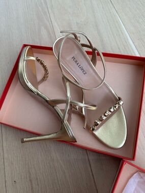 Crystal Embellished Platform Heel Sandals in Gold Leather from Pura Lopez